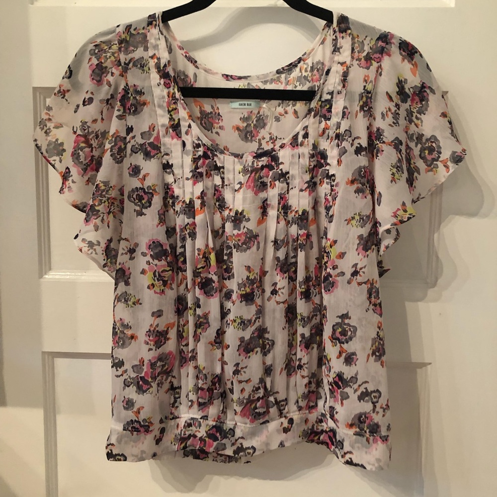 Shirt with flowery design